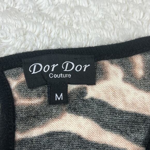 Dor Dor Couture leopard print long sleeved bodycon sweater Dress, size medium - Picture 7 of 9